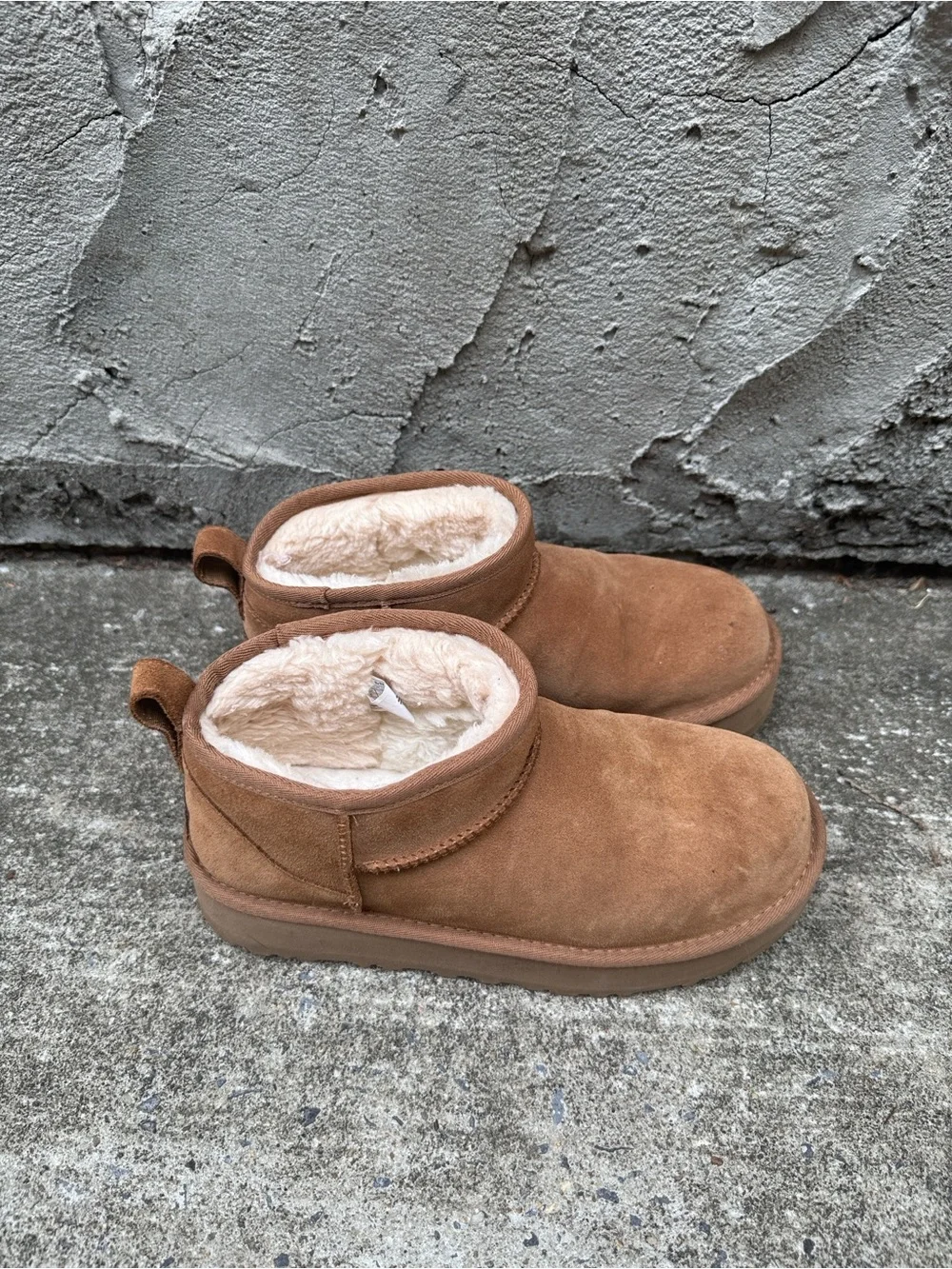 Classic Ultra Mini Uggs - Chestnut